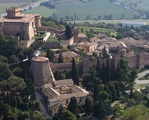 Vista panoramica del Castello di Gradara