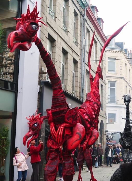 Red-Saurus-Close-Act-1-754×1030 Magic Castle Gradara
